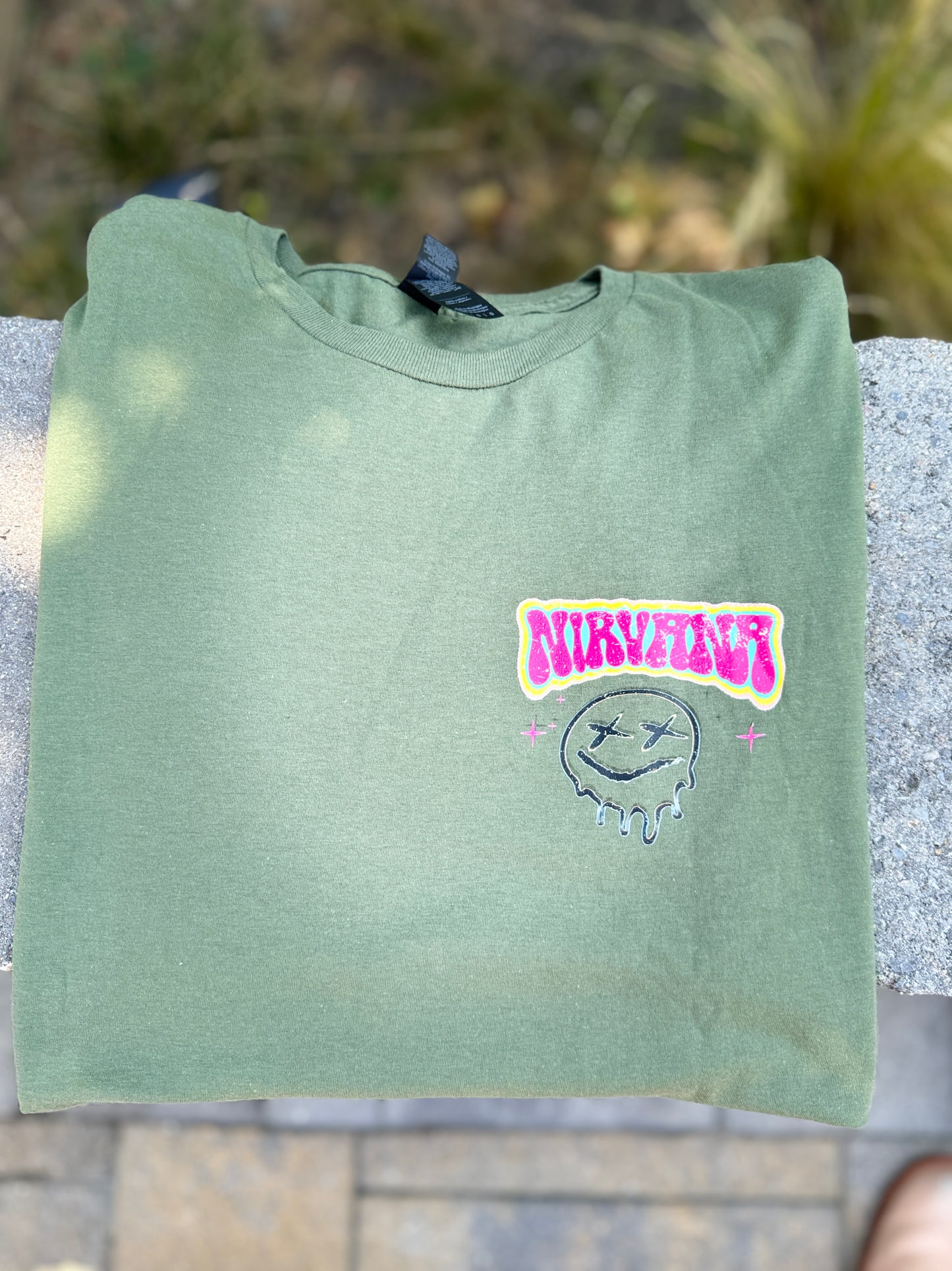 Nirvana Smile (Back, Front) READY TO WEAR T-Shirts